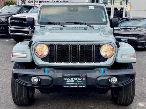 2024 Jeep Wrangler 4xe Sport