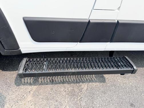 2023 RAM ProMaster 1500 Low Roof