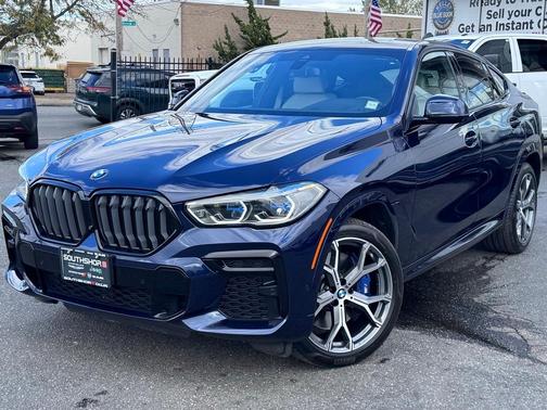 2022 BMW X6 M50i