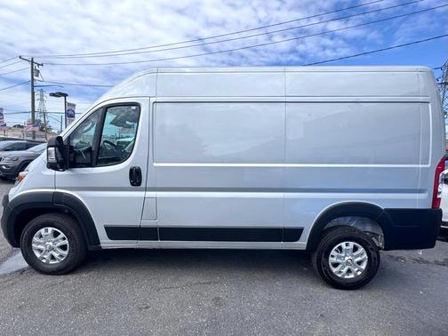 2025 RAM ProMaster 1500 Base