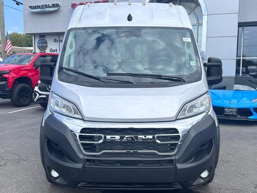 2025 RAM ProMaster 1500 Base