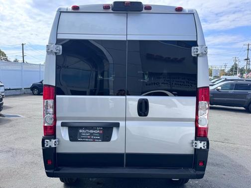 2025 RAM ProMaster 1500 Base