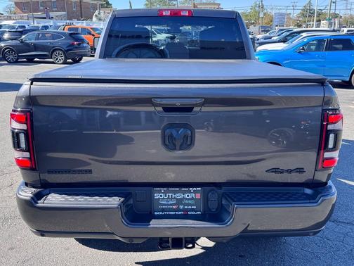 Granite Crystal Metallic Clearcoat 2024 RAM 2500 Big Horn