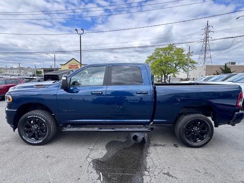 Patriot Blue Pearlcoat 2024 RAM 2500 Big Horn