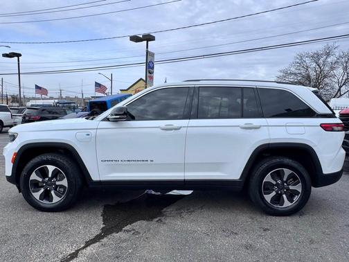 2023 Jeep Grand Cherokee 4xe Base