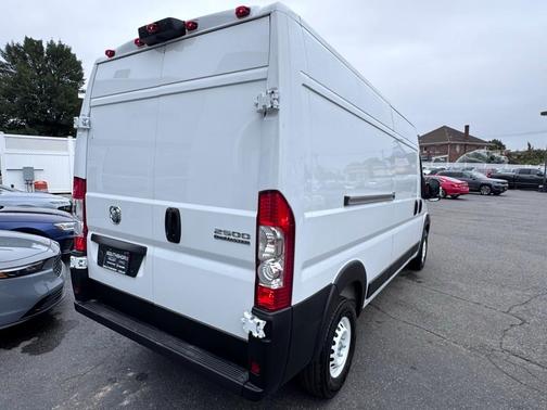 2025 RAM ProMaster 2500 High Roof