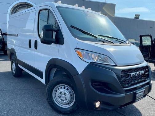 2025 RAM ProMaster 1500 Low Roof