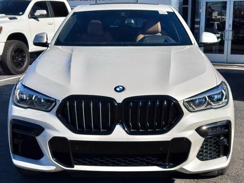 2023 BMW X6 xDrive40i