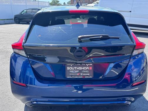 2020 Nissan Leaf SV