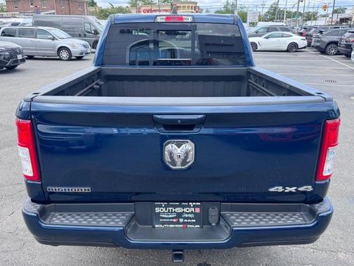 Patriot Blue Pearlcoat 2023 RAM 1500 Big Horn