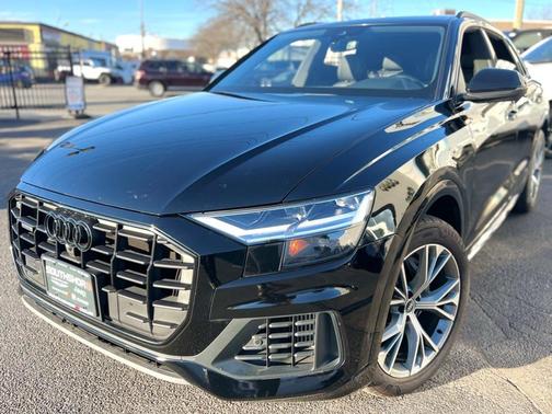 2021 Audi Q8 55 Premium