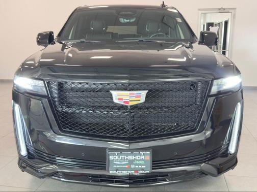 2024 Cadillac Escalade ESV Sport