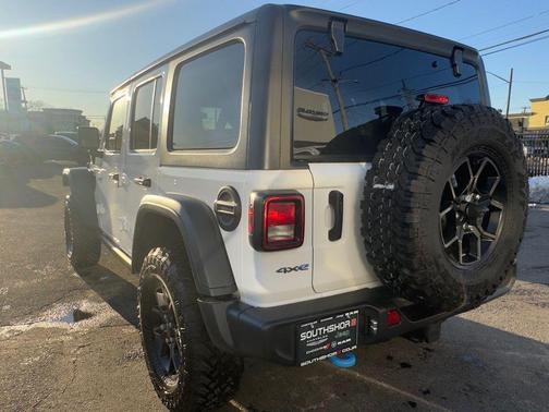 2024 Jeep Wrangler 4xe Sport