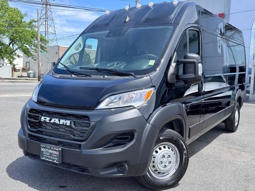 Black Clearcoat 2026 RAM ProMaster 2500 High Roof