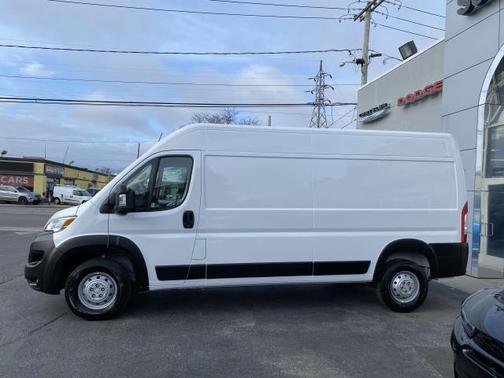 2023 RAM ProMaster 2500 Base