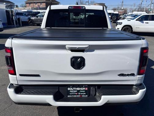 Bright White Clearcoat 2020 RAM 1500 Big Horn