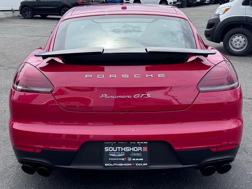 2014 Porsche Panamera GTS
