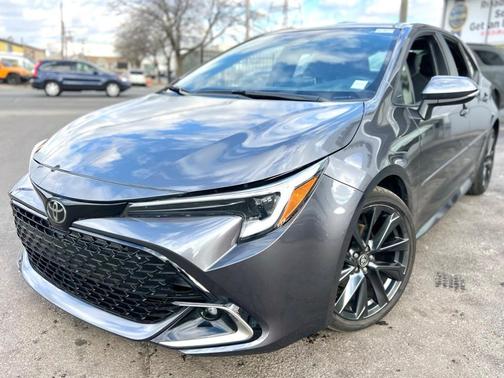2024 Toyota Corolla Hatchback XSE