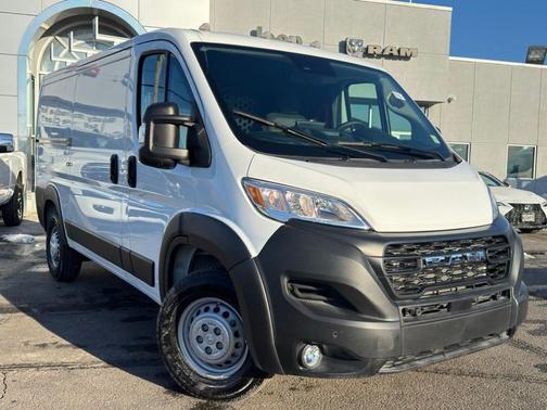 2025 RAM ProMaster 2500 Base