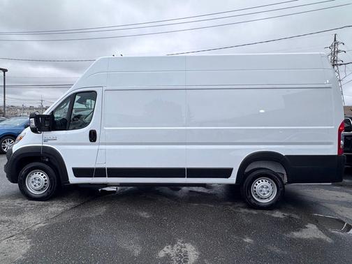 Bright White Clearcoat 2024 RAM ProMaster 3500 Delivery Van BEV Super High Roof