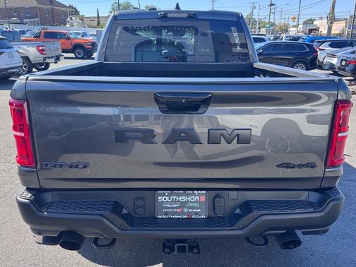Granite Crystal Metallic Clearcoat 2025 RAM 1500 RHO