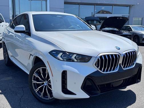 White Metallic 2026 BMW X6 xDrive40i