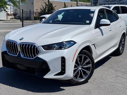 White Metallic 2026 BMW X6 xDrive40i