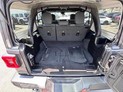 Granite Crystal Clearcoat Metallic 2025 Jeep Wrangler 4xe Sahara