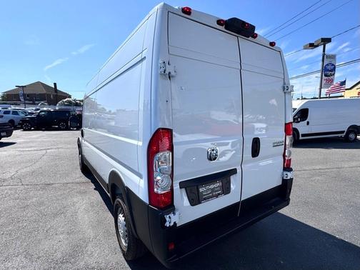 2025 RAM ProMaster 2500 High Roof