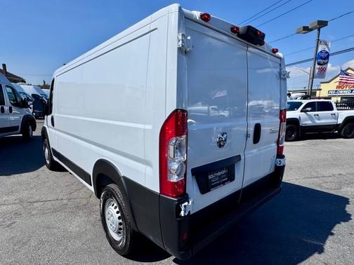 2025 RAM ProMaster 2500 Base