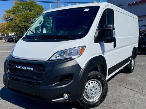 2025 RAM ProMaster 2500 Base