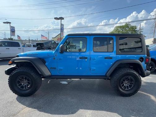 2023 Jeep Wrangler Sport
