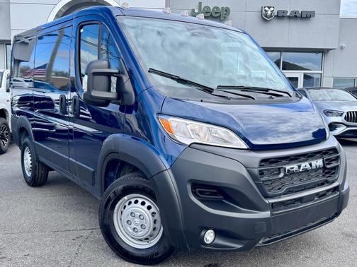 2025 RAM ProMaster 1500 Low Roof
