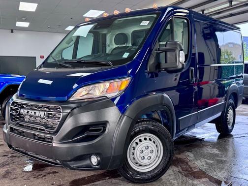 2025 RAM ProMaster 1500 Low Roof