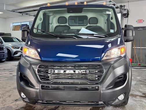 2025 RAM ProMaster 1500 Low Roof