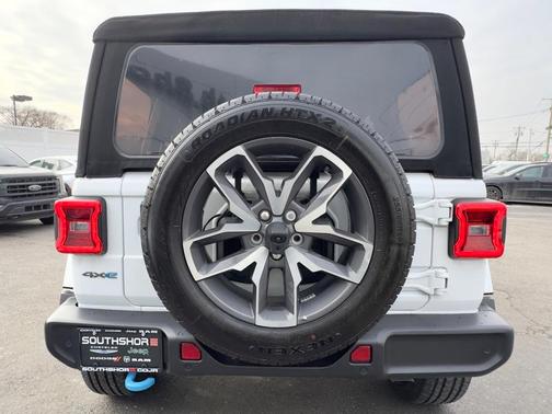 2024 Jeep Wrangler 4xe Sport