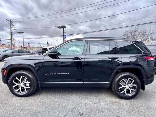 2025 Jeep Grand Cherokee Limited