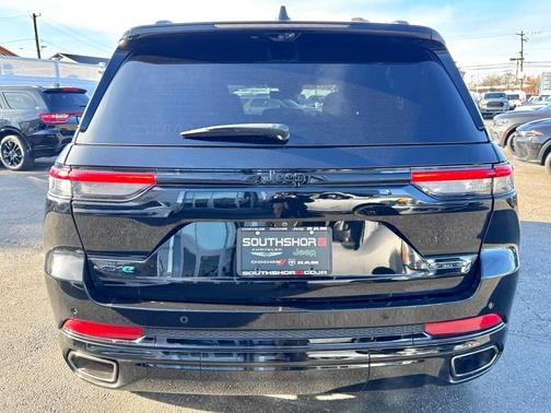 2023 Jeep Grand Cherokee 4xe Base