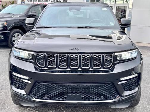 2024 Jeep Grand Cherokee Summit