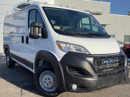 2025 RAM ProMaster 1500 Low Roof