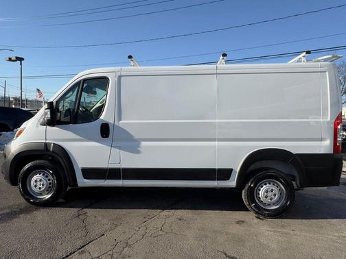 2025 RAM ProMaster 1500 Low Roof