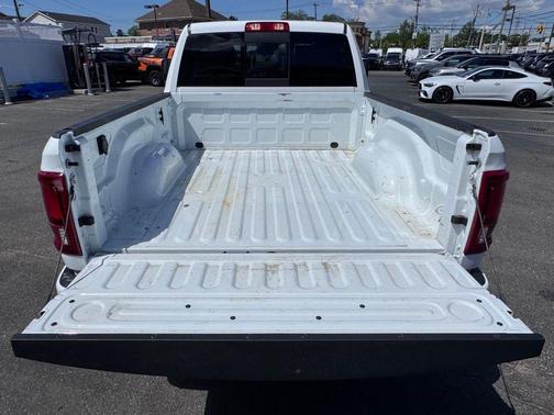 Bright White Clearcoat 2025 RAM 2500 Laramie