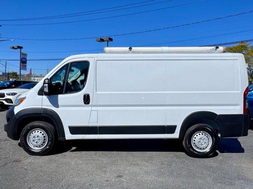 2025 RAM ProMaster 2500 Base