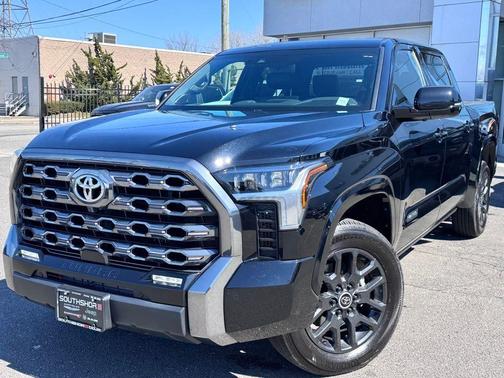 Midnight Black Metallic 2024 Toyota Tundra Platinum