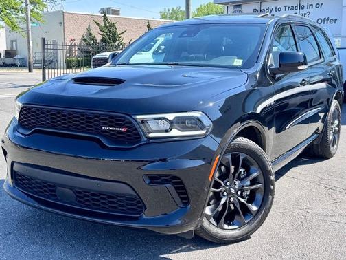 DB Black Crystal Clearcoat 2025 Dodge Durango R/T