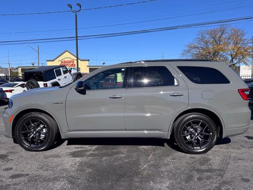 Destroyer Gray Clearcoat 2026 Dodge Durango GT Plus HEMI V8