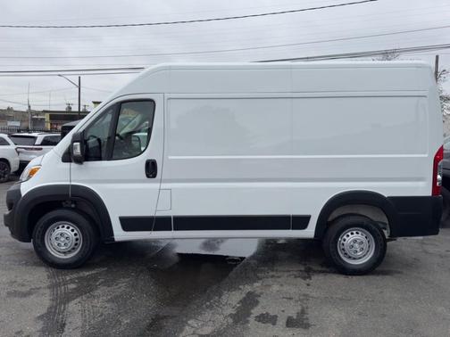2025 RAM ProMaster 2500 High Roof