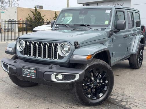 2025 Jeep Wrangler 4xe Sahara