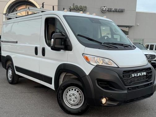 2025 RAM ProMaster 2500 Base