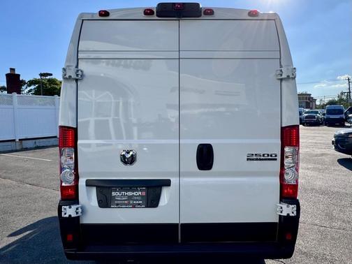 2025 RAM ProMaster 2500 High Roof